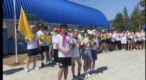 24.06.25 в нашем лагере прошла знаменательная линейка, посвященная Дню Российского движения детей и молодежи 
